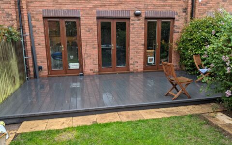 Garden decking by 118JCC